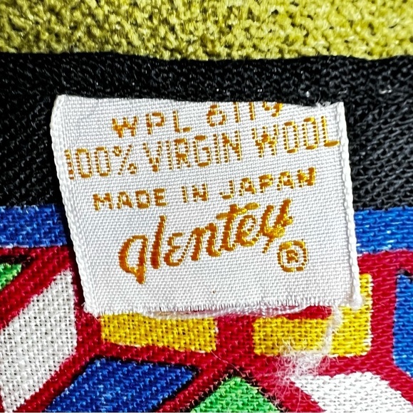 VINTAGE Glentex Multi-colored Wool Scarf White Ski Poles and Ski's - Picture 16 of 16